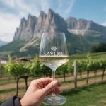 Les vins de Savoie : cépages, terroirs et accords incontournables à découvrir